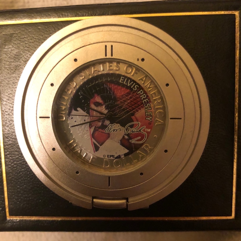Elvis desk clock Morgan mint 2002 new